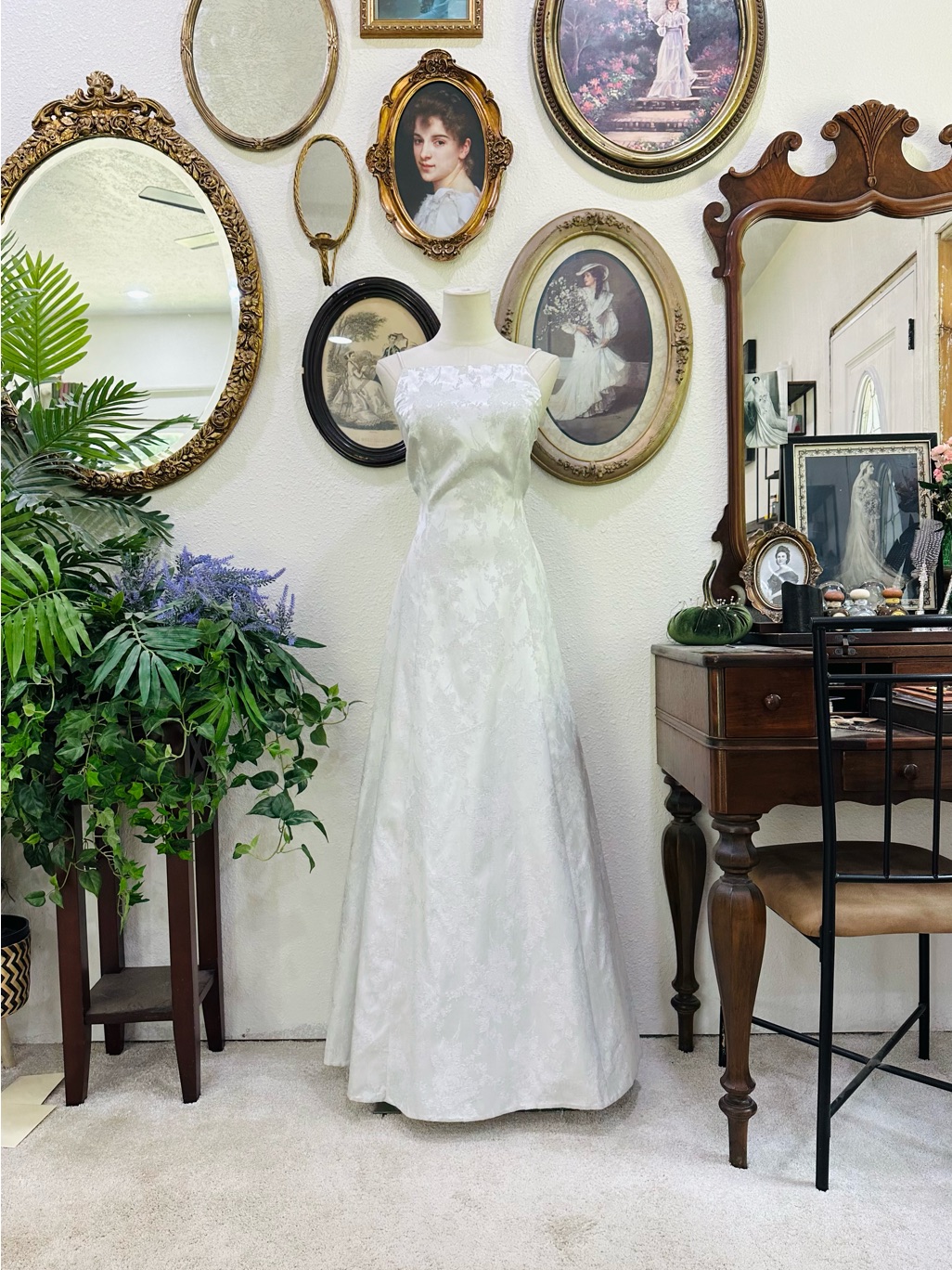 Steppin' Out Ivory Lace A-Line Wedding Dress